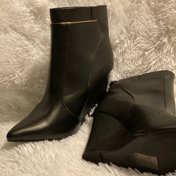 Beau + Ashe Wedge Ankle Boots - Picture 2 of 5